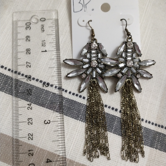 Banana Republic Chandelier Earrings - Picture 4 of 4